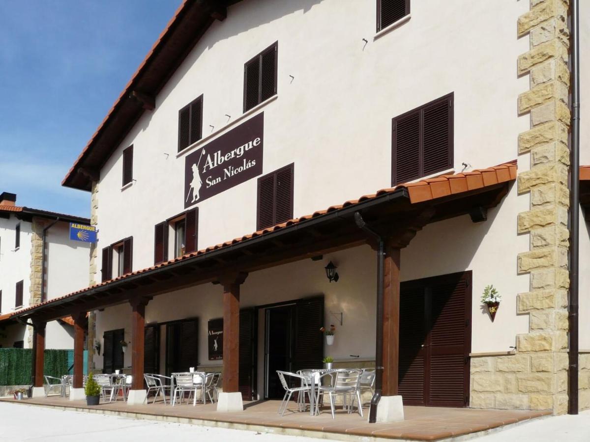Albergue San Nicolas Larrasoana Exterior foto